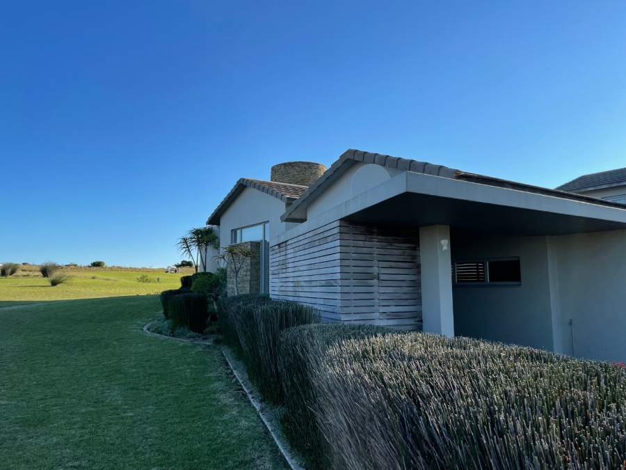 5 Bedroom Property for Sale in Oubaai Western Cape